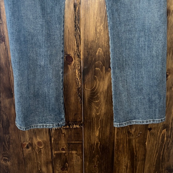 Wrangler Men's Charcoal Slim Fit Jeans - Picture 7 of 7